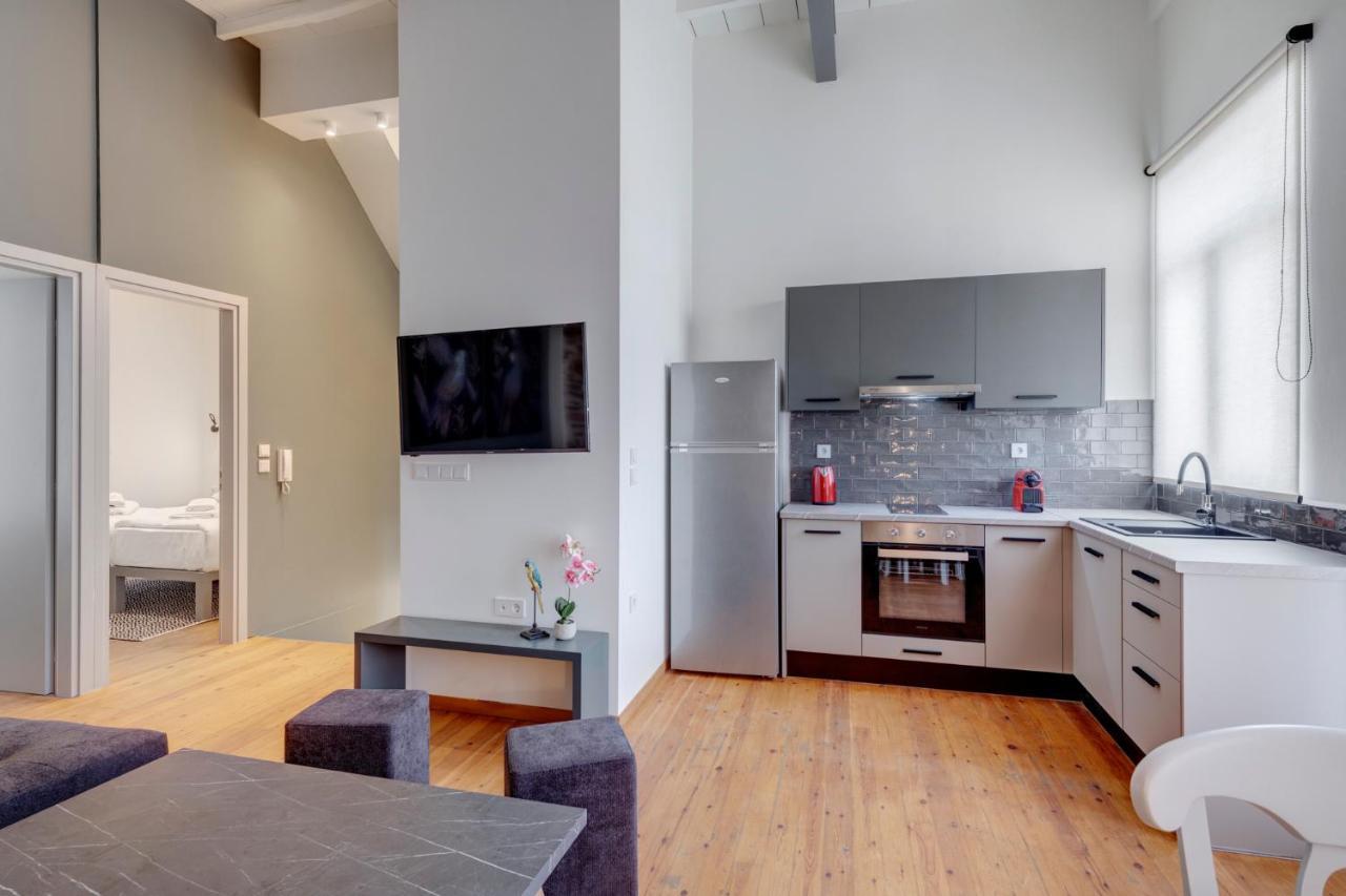 The Heart Of Syra - Your Home In Ermoupolis Luaran gambar
