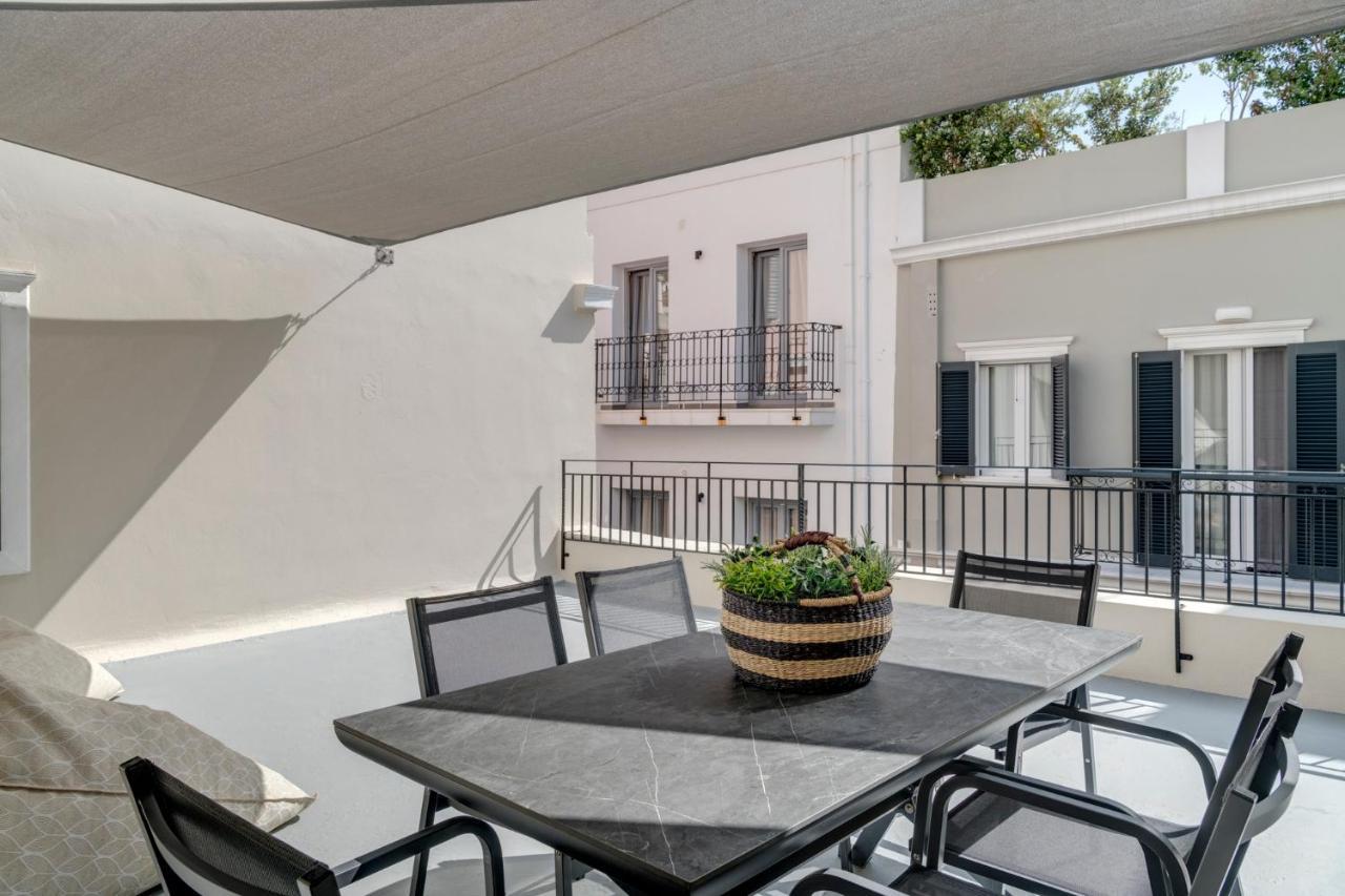 The Heart Of Syra - Your Home In Ermoupolis Luaran gambar