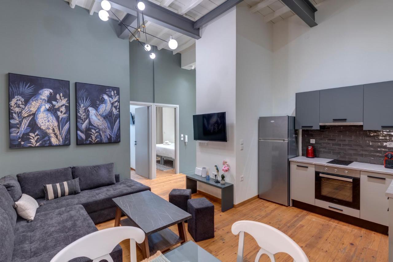 The Heart Of Syra - Your Home In Ermoupolis Luaran gambar