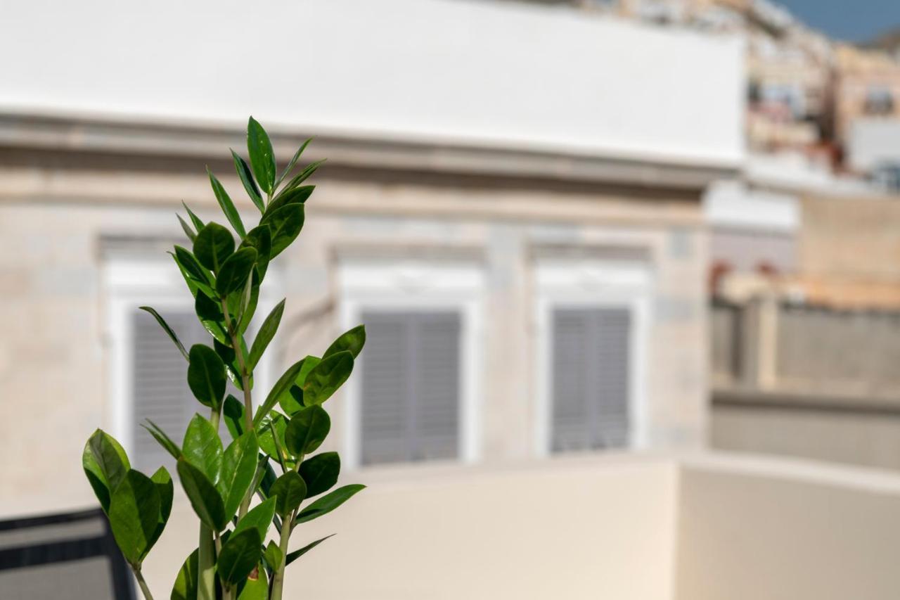 The Heart Of Syra - Your Home In Ermoupolis Luaran gambar