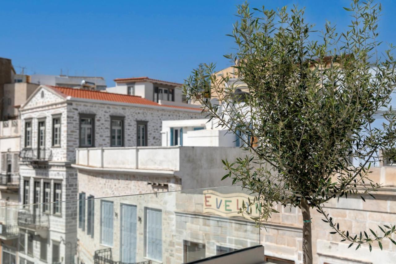 The Heart Of Syra - Your Home In Ermoupolis Luaran gambar