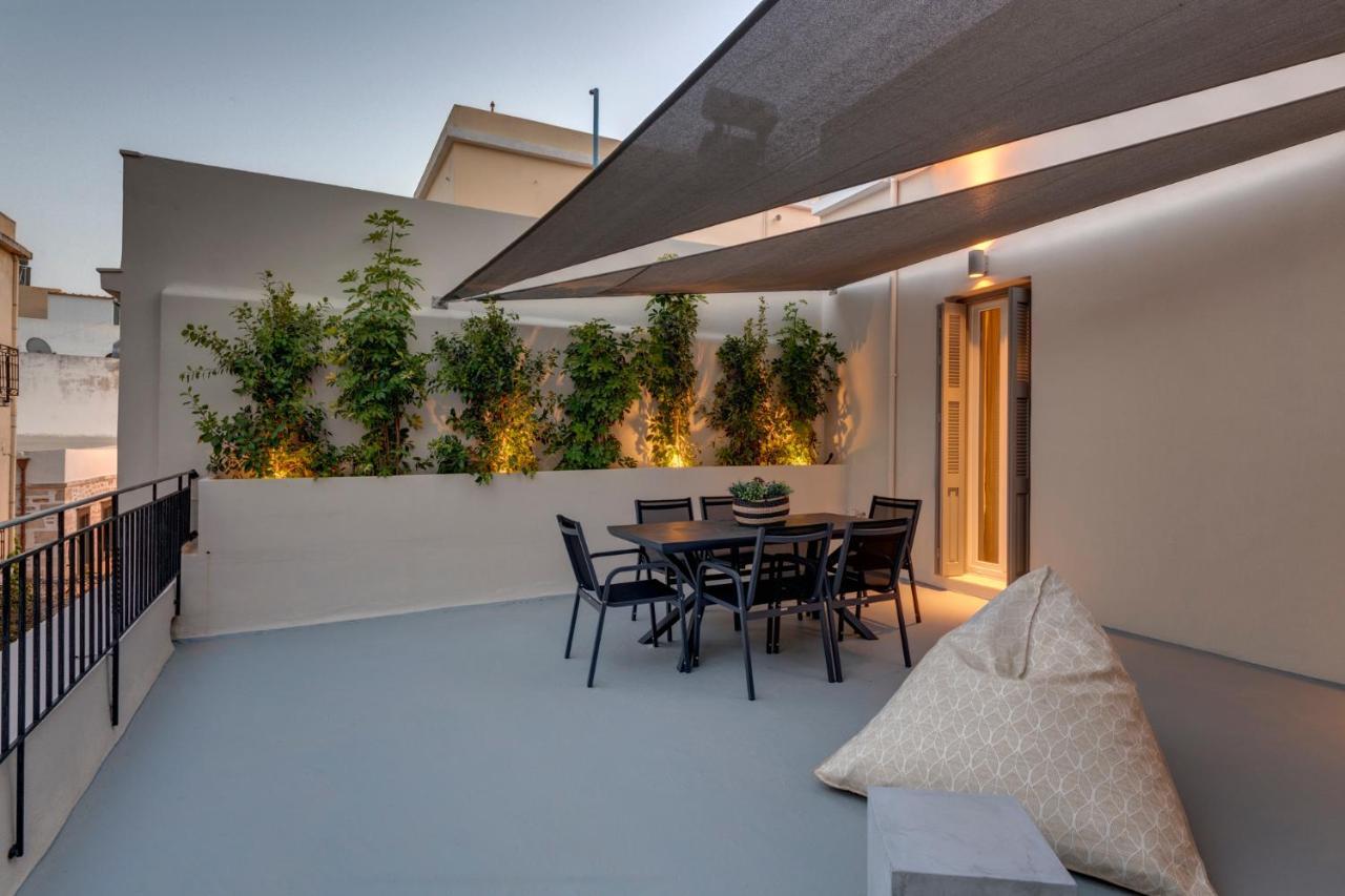 The Heart Of Syra - Your Home In Ermoupolis Luaran gambar