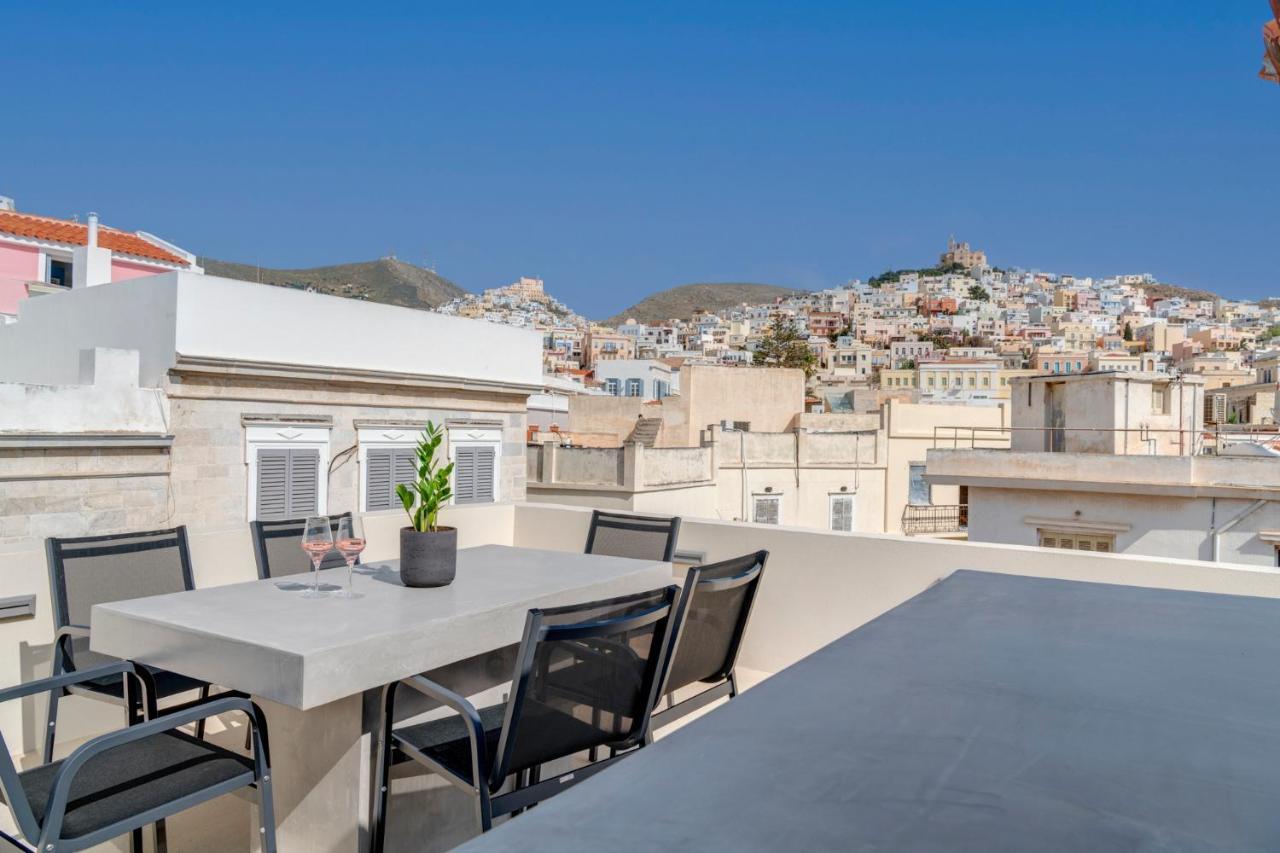 The Heart Of Syra - Your Home In Ermoupolis Luaran gambar