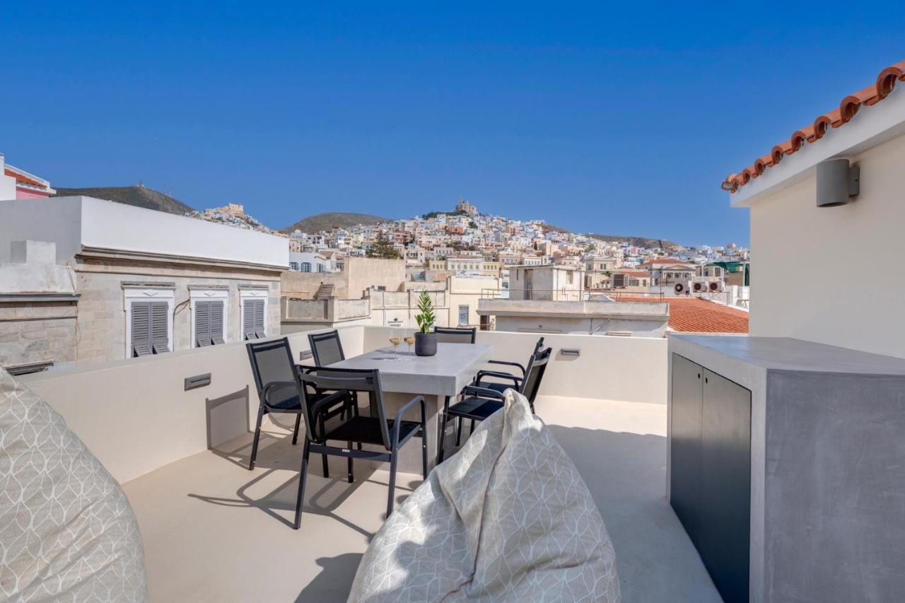 The Heart Of Syra - Your Home In Ermoupolis Luaran gambar